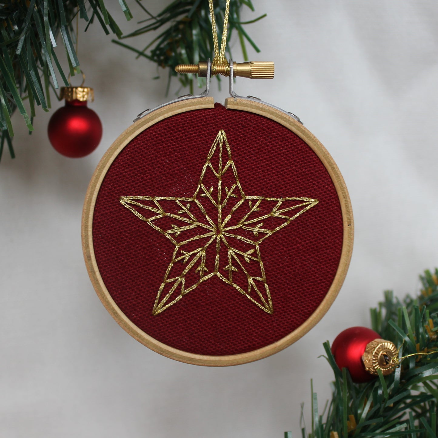 Mini Christmas Gold Star Embroidery Kit