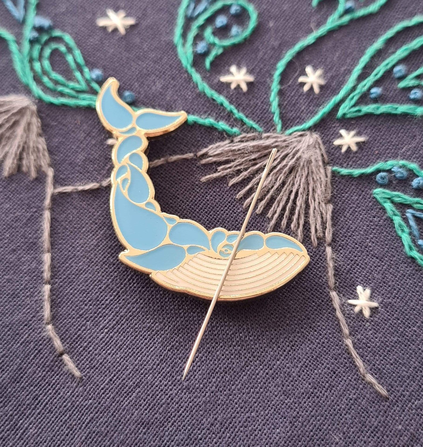 Paraffle Supplies & Accessories Whale Magnetic Needle Minder