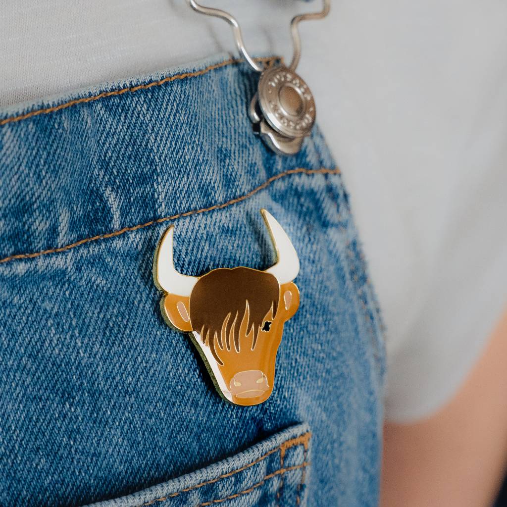 Highland Coo Pin Badge